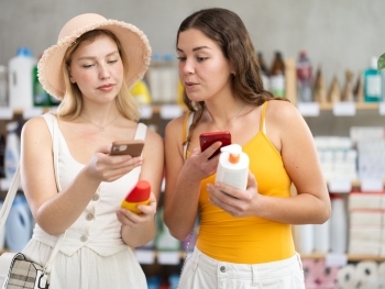 How to Encourage Customers to Leave Honest Reviews at Your Business image